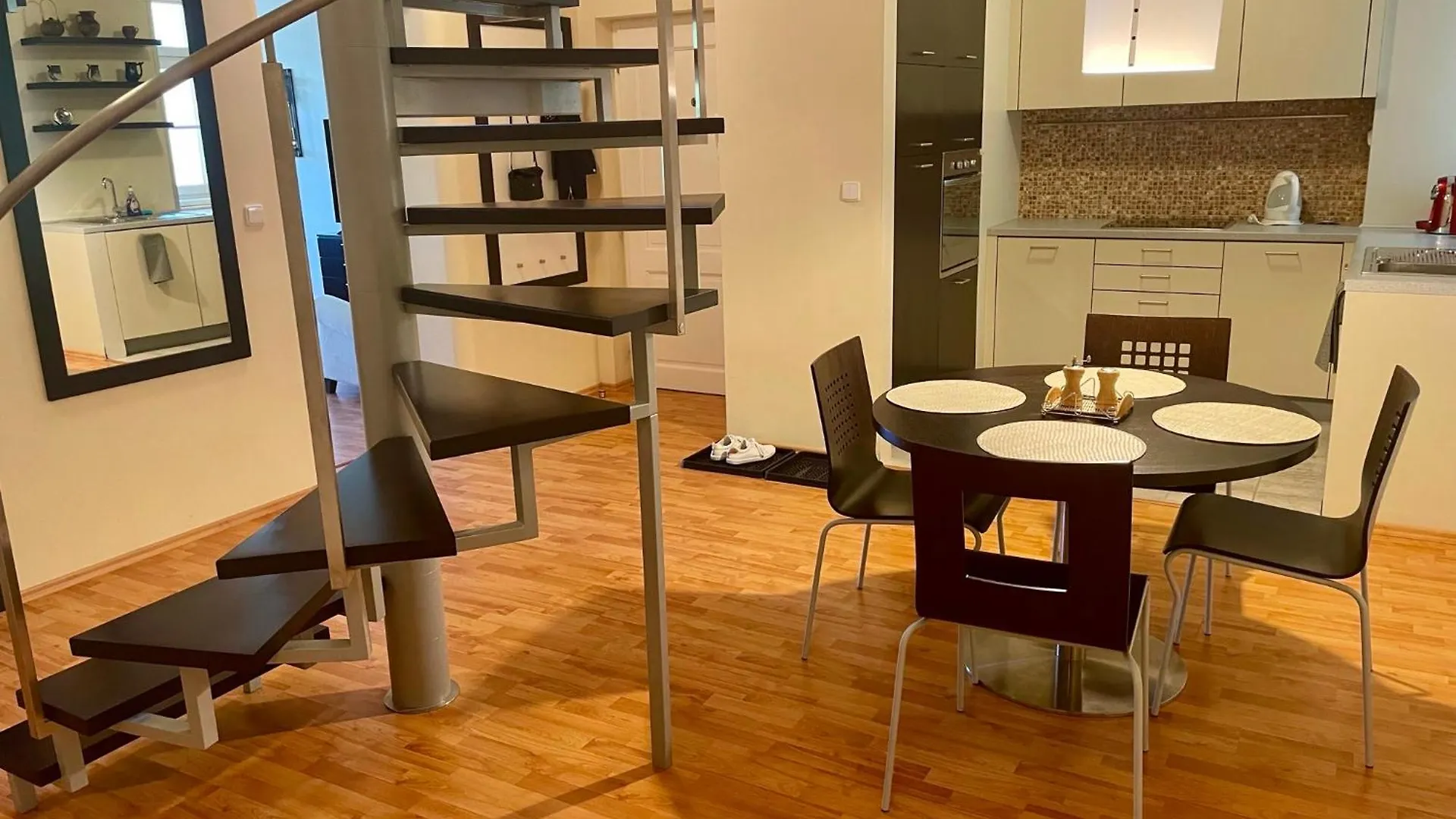 Huge Two Floor Apartment On The Park Colonnade With Free Parking For One Car, 160 Sqm Karlovy Vary Czech Republic