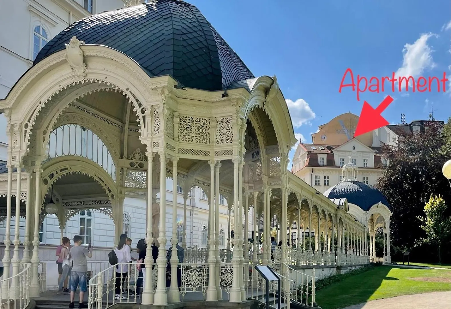 Huge Two Floor Apartment On The Park Colonnade With Free Parking For One Car, 160 Sqm contacts